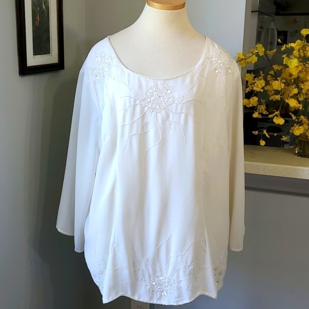 ANTHONY RICHARDS, beaded‎ sheer blouse. Size 20..sheer sleeves. Lined. Great..